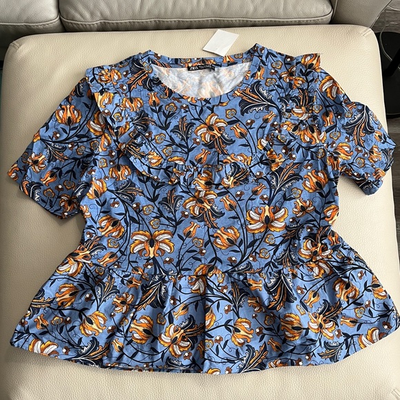 Zara Women’s Ruffle Floral Print Blouse - Size L, XL - Picture 3 of 9